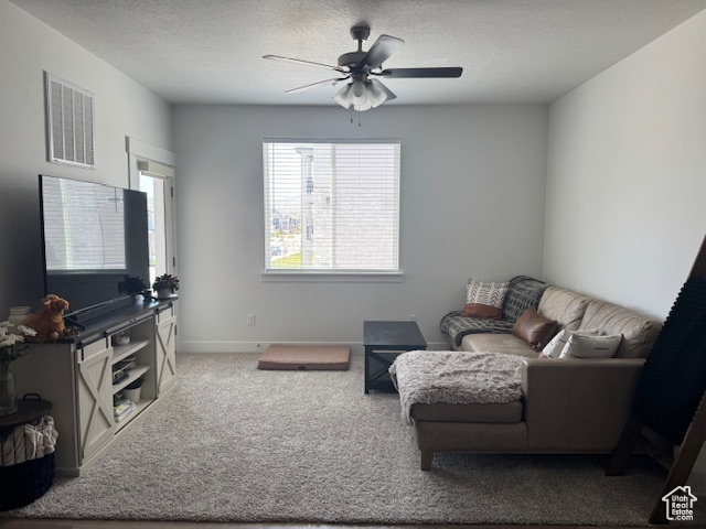Photo 8 for MLS #2109993 at 4574 W Voight Ln #C203