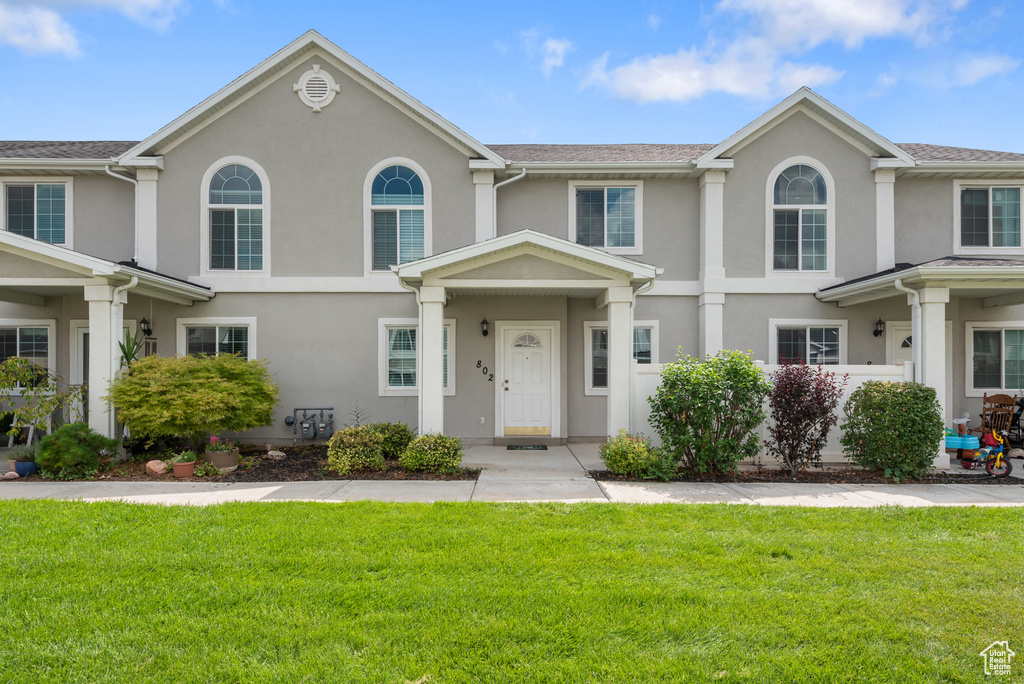 Photo 2 for MLS #2109994 at 802 Brookside Ct