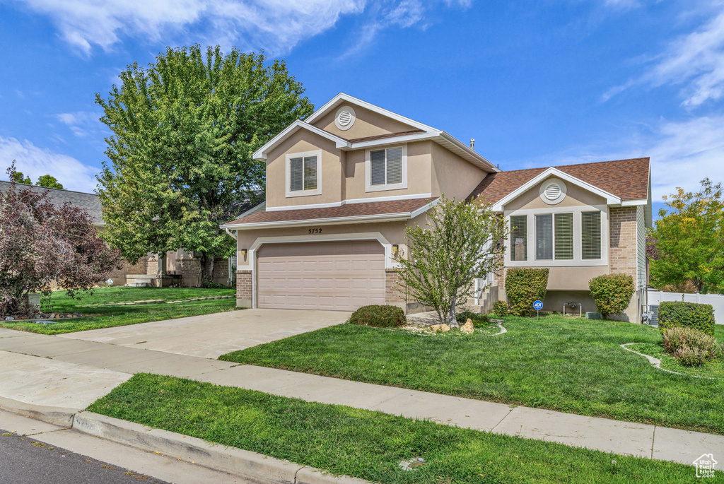 Photo 2 for MLS #2109998 at 5752 W Bonica Ln