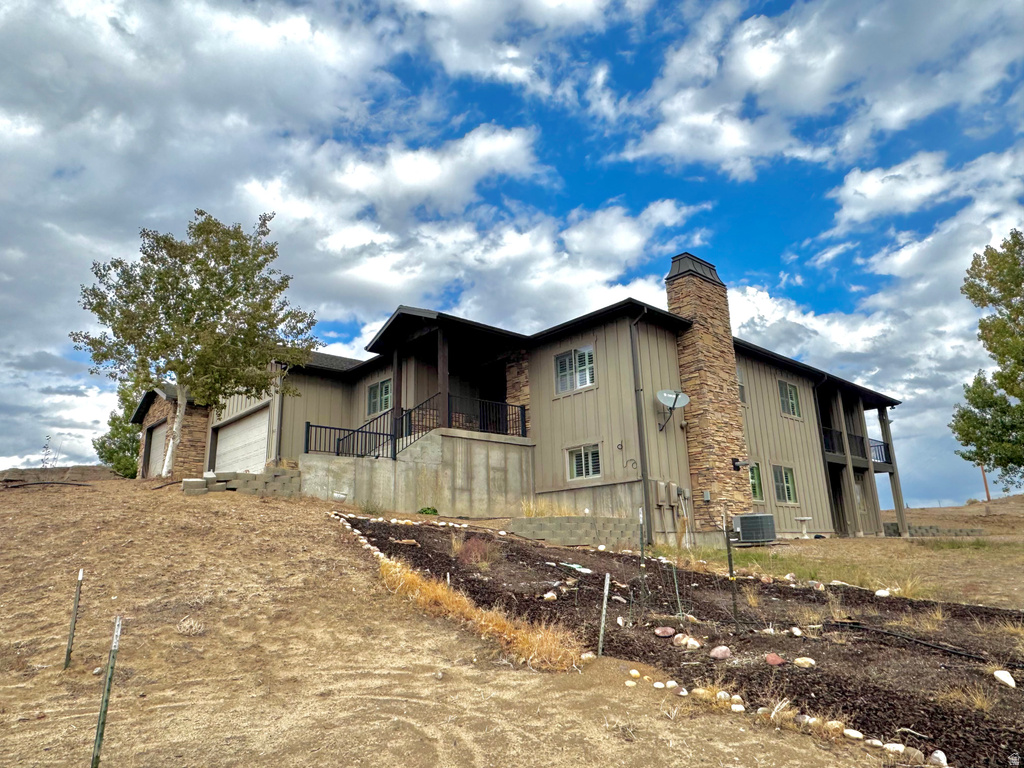 9235 S REDWASH RD Jensen, UT 84035