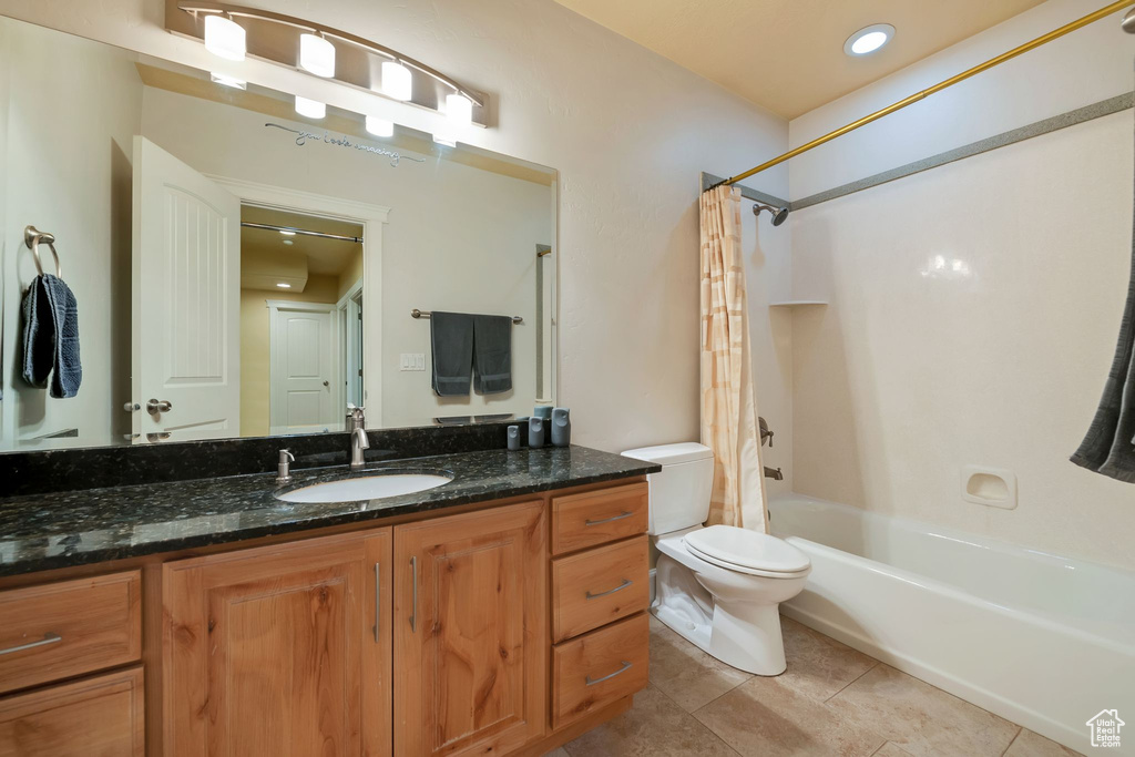 8905 N PINE HOLLOW DR. Cedar Hills, UT 84062