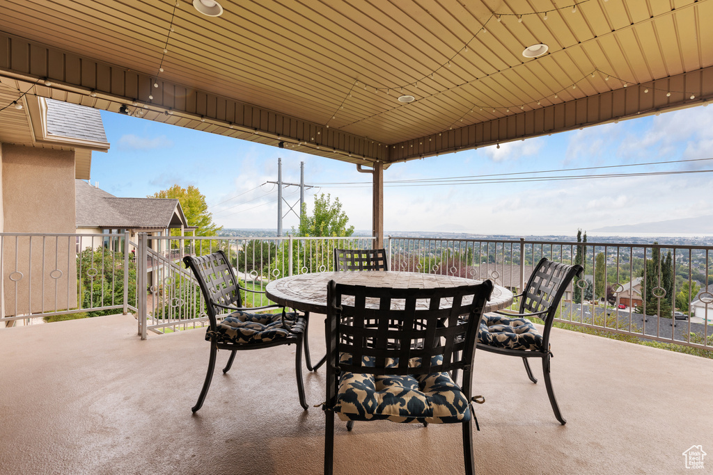 8905 N PINE HOLLOW DR. Cedar Hills, UT 84062