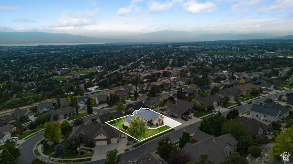 8905 N PINE HOLLOW DR. Cedar Hills, UT 84062