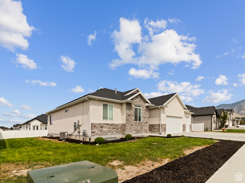 293 E BEDFORD DR Stansbury Park, UT 84074