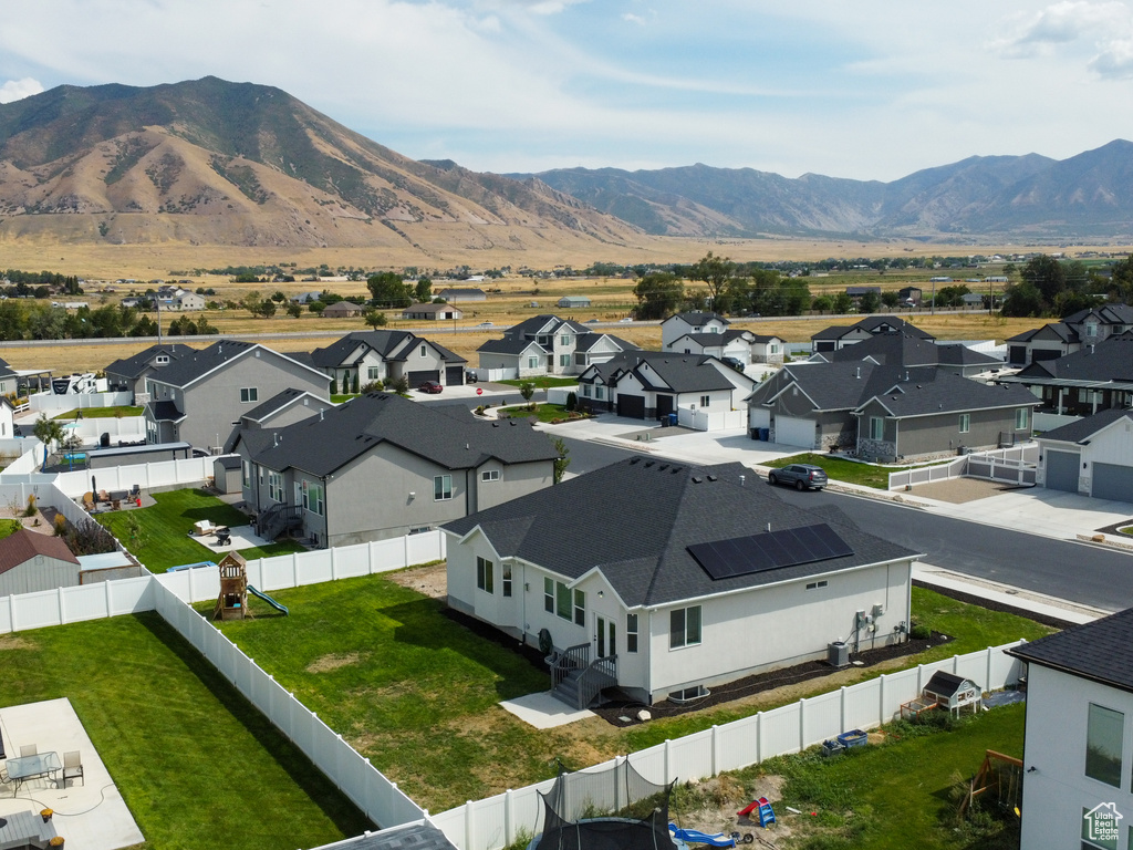 293 E BEDFORD DR Stansbury Park, UT 84074