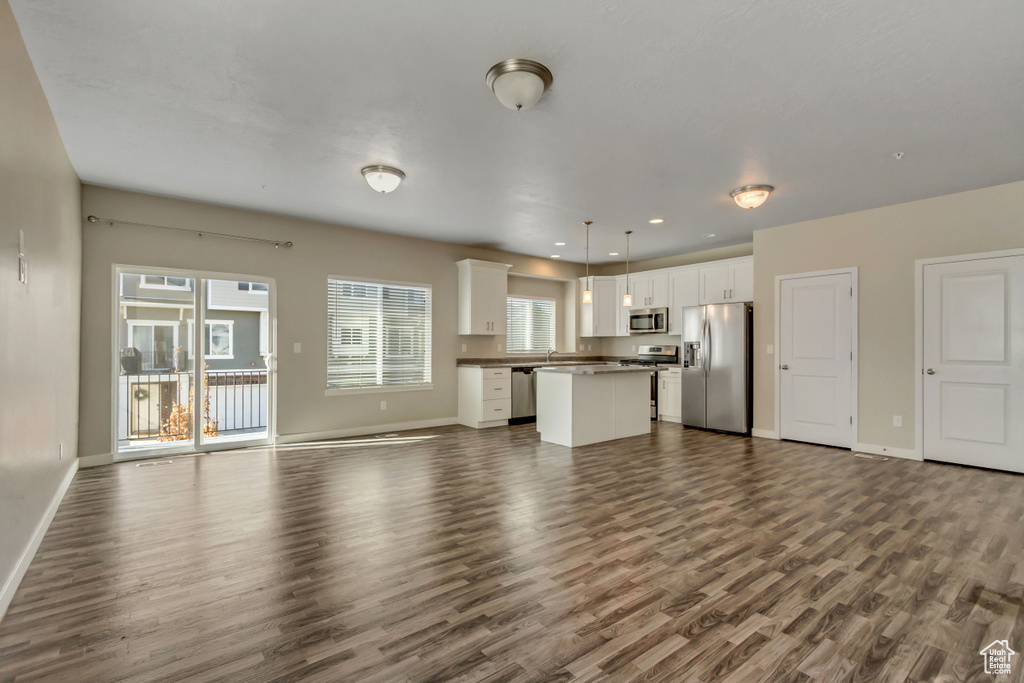 5374 W ROYAL ARCHES PL Herriman, UT 84096