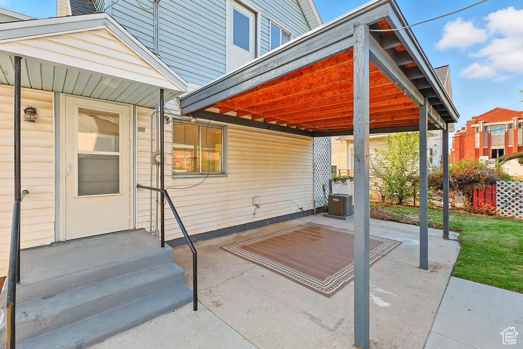 2310 JACKSON AVE Ogden, UT 84401