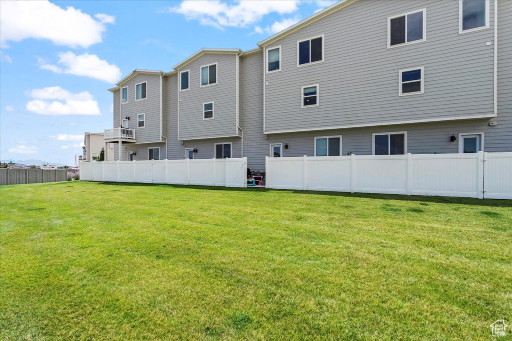 5286 N FOLKSTONE DR Eagle Mountain, UT 84005