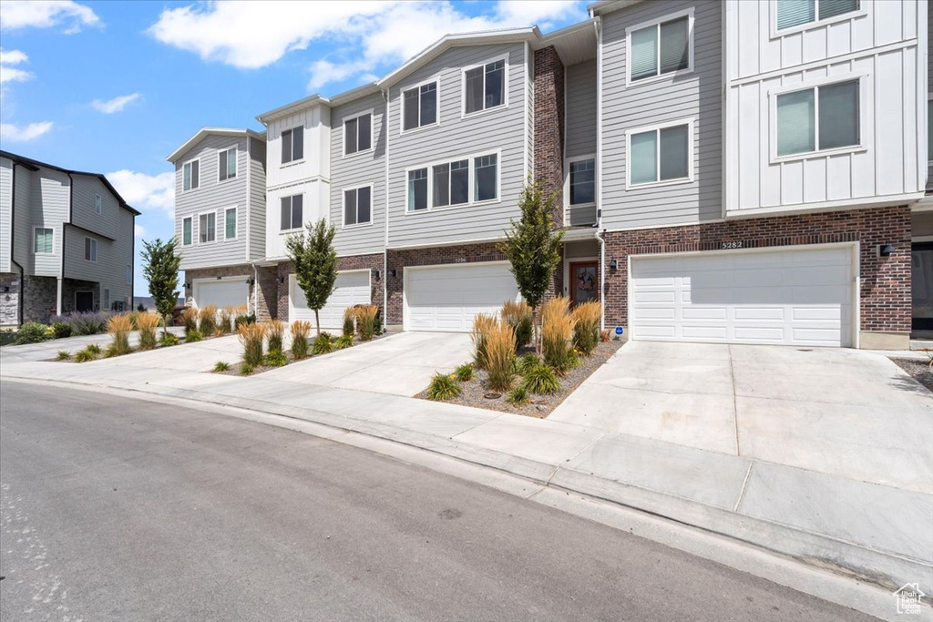 5286 N FOLKSTONE DR Eagle Mountain, UT 84005