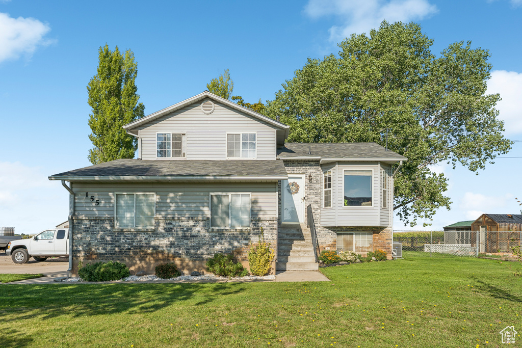 Photo 31 for MLS #2110032 at 155 S 4700 West