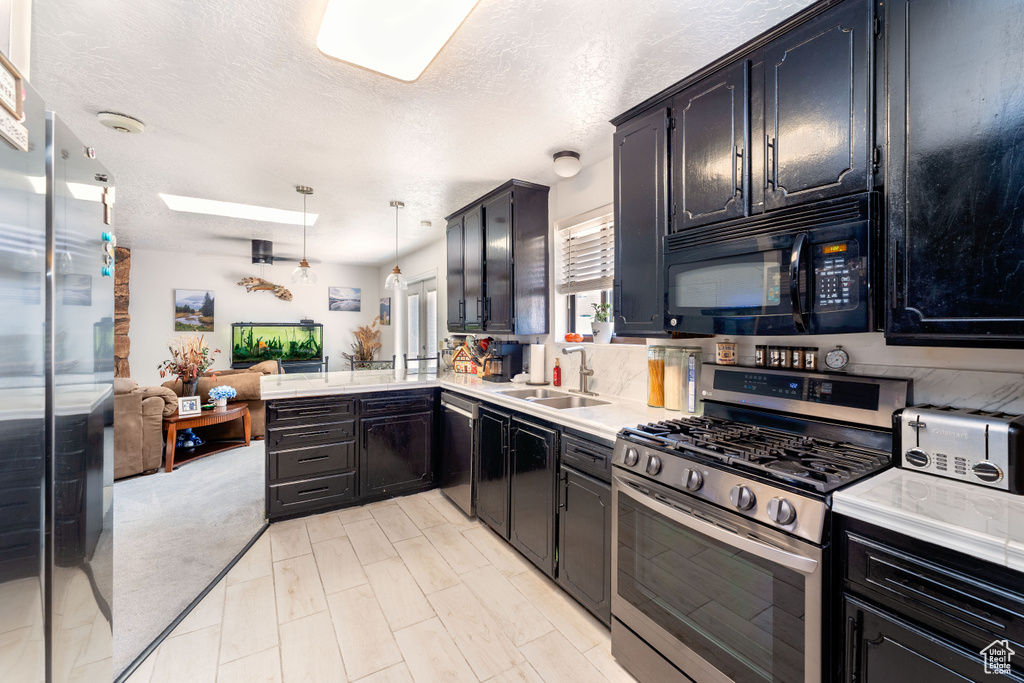 Photo 9 for MLS #2110037 at 4571 W Hillside Dr