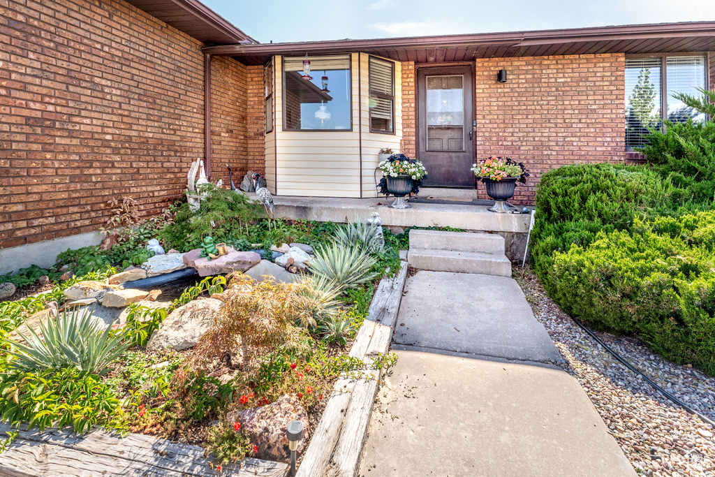 Photo 36 for MLS #2110037 at 4571 W Hillside Dr
