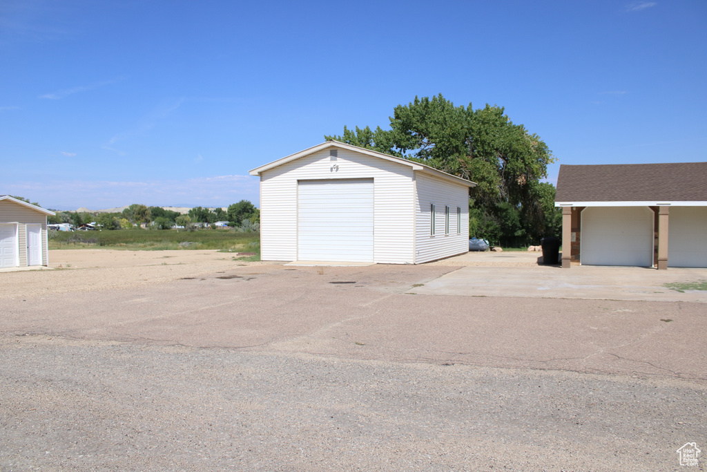 Photo 34 for MLS #2110042 at 3196 W 7200 South