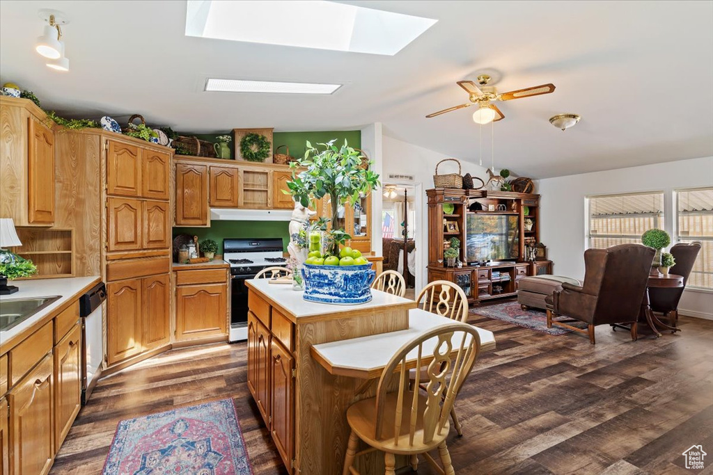 Photo 11 for MLS #2110043 at 3800 S 1900 West #295