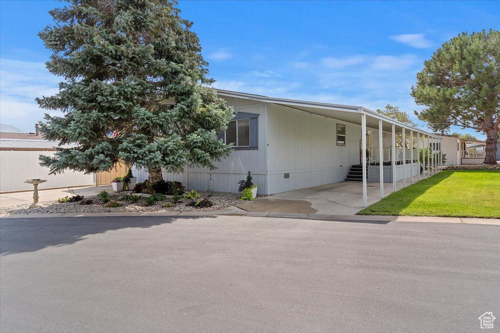 Photo 4 for MLS #2110043 at 3800 S 1900 West #295