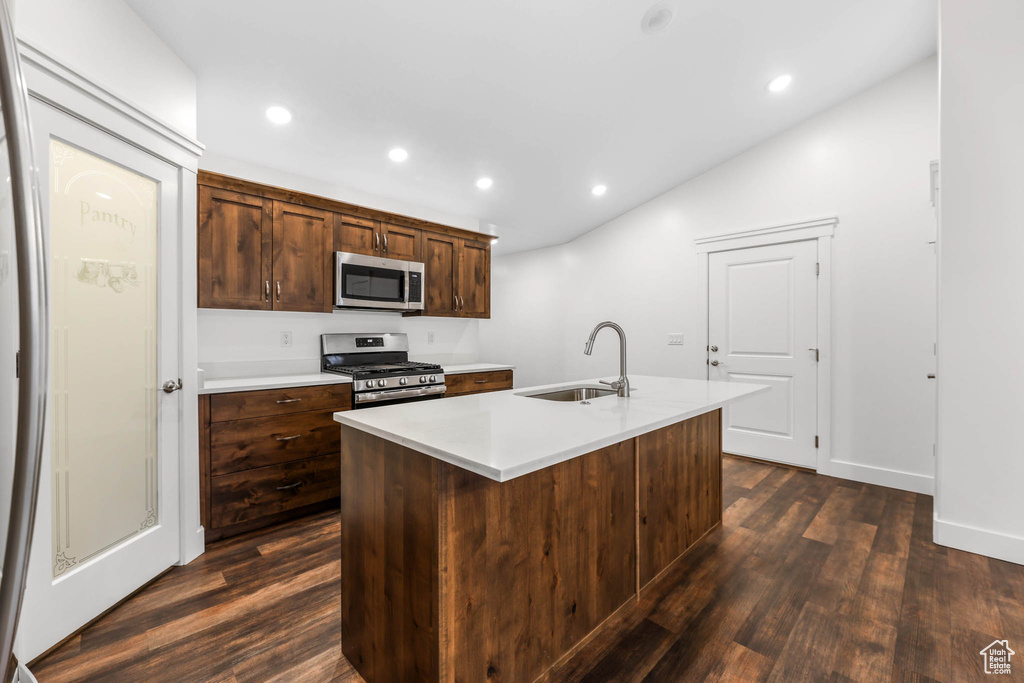 Photo 6 for MLS #2110045 at 230 W 1550 North #102