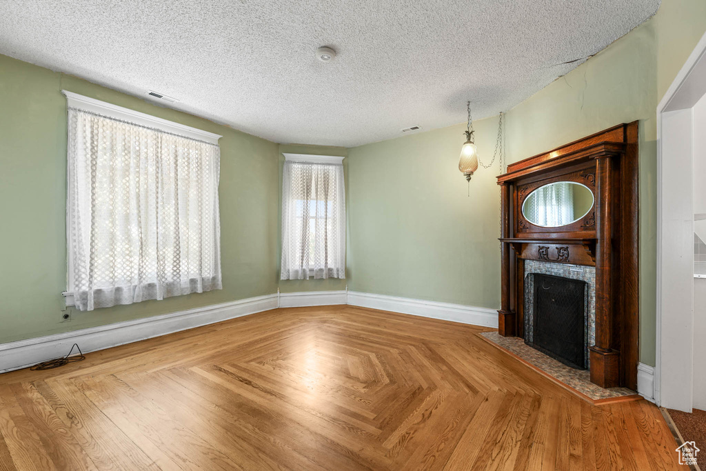 Photo 9 for MLS #2110047 at 55 S Main St