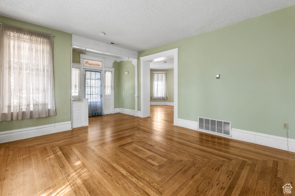 Photo 8 for MLS #2110047 at 55 S Main St