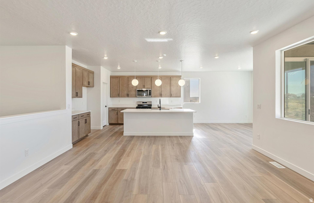 4945 N TOPAZ DR #303 Eagle Mountain, UT 84005