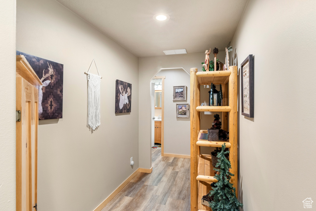 Photo 18 for MLS #2110057 at 213 Lewis Loop #38