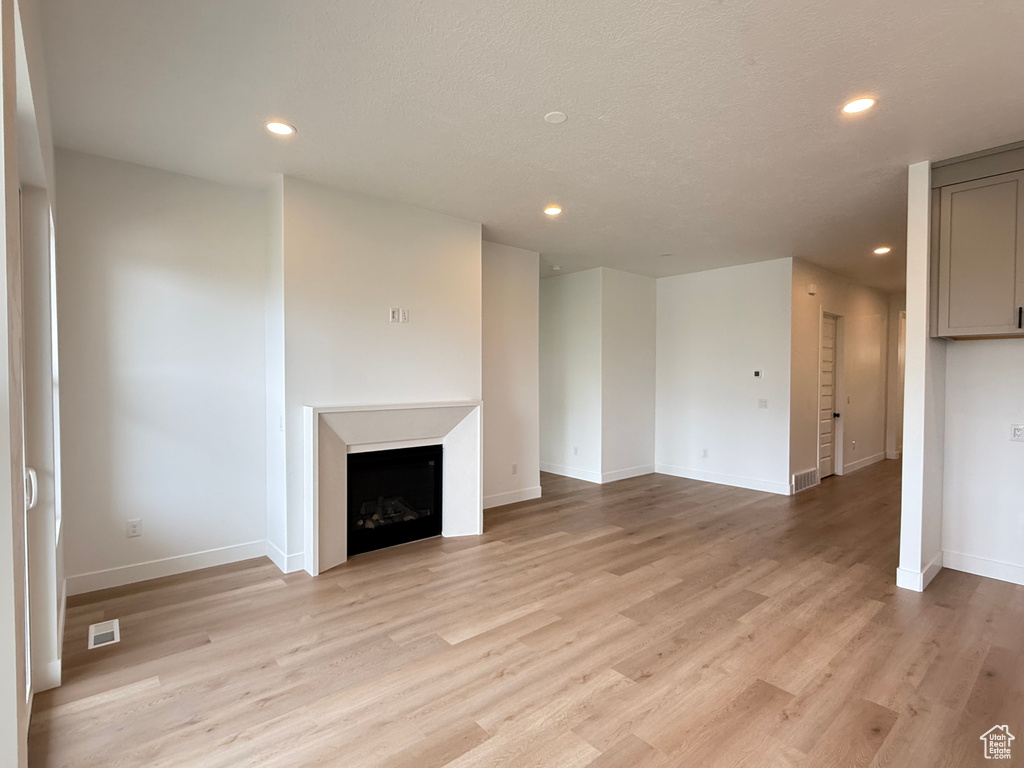 Photo 15 for MLS #2110058 at 626 N Legend Cir #479