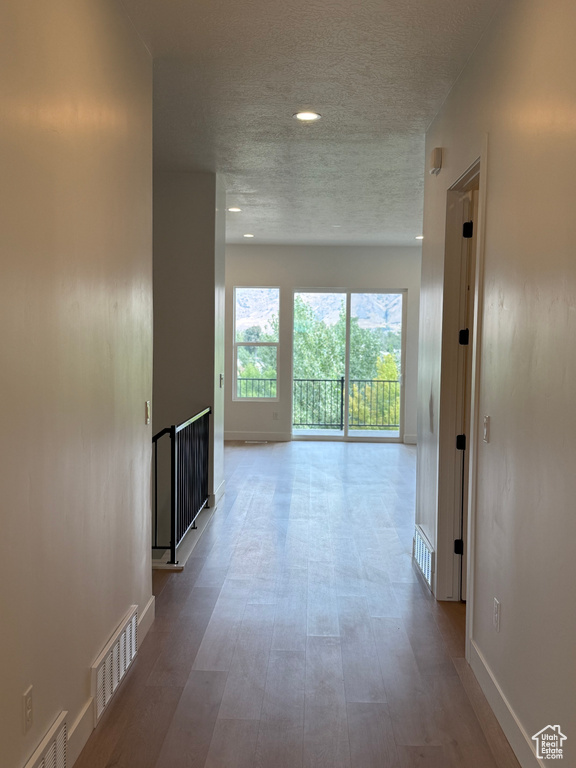 Photo 5 for MLS #2110058 at 626 N Legend Cir #479
