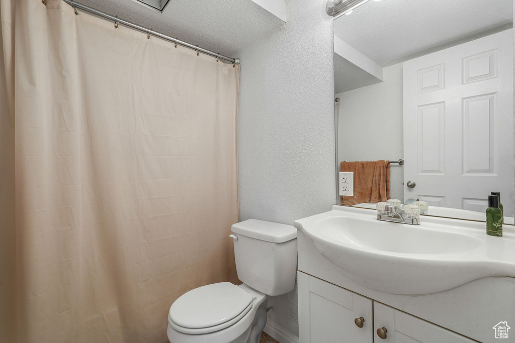 Photo 17 for MLS #2110060 at 2735 N 400 East