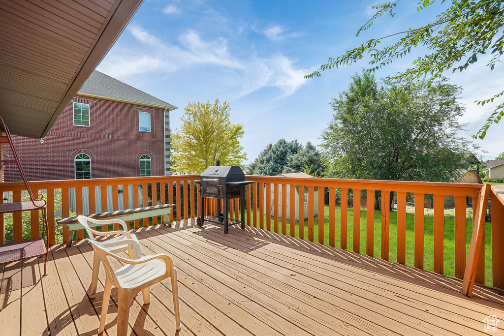 Photo 20 for MLS #2110060 at 2735 N 400 East