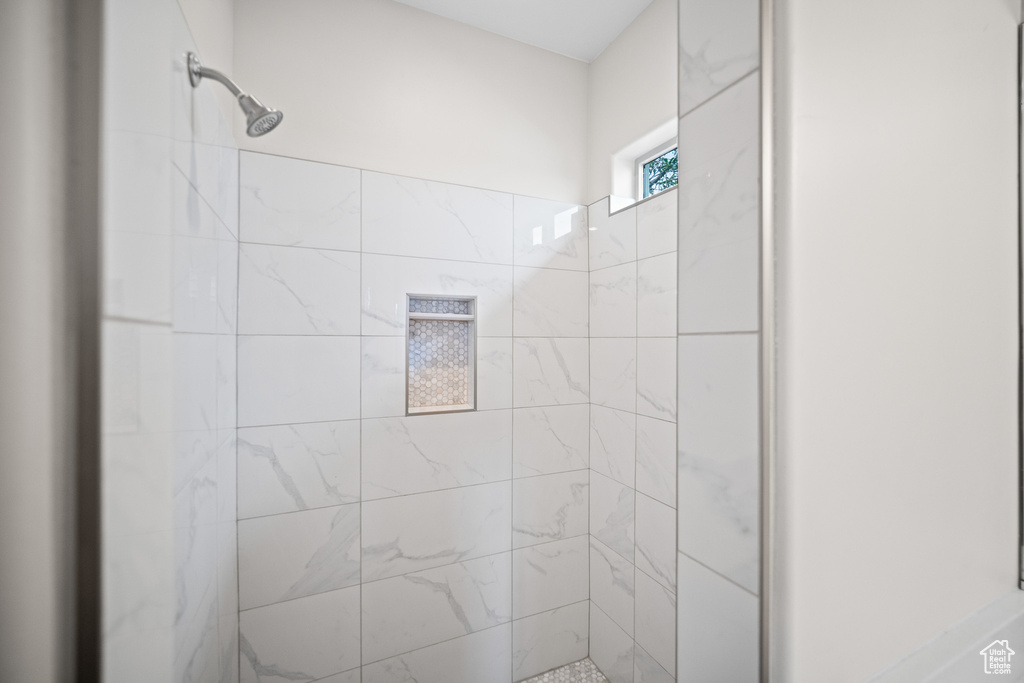 Photo 34 for MLS #2110065 at 782 W 1860 North