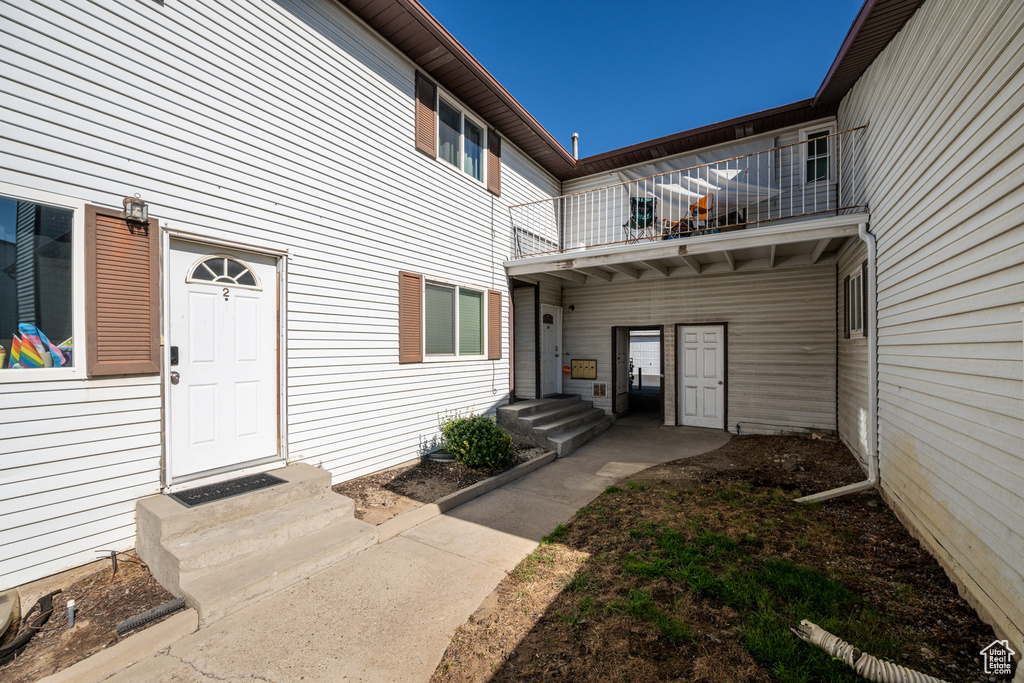 Photo 3 for MLS #2110077 at 5235 S Glendon Way #K3