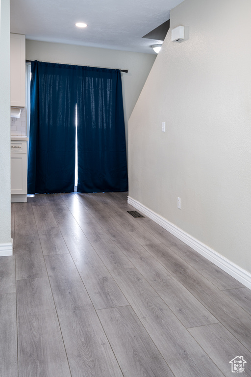 Photo 9 for MLS #2110077 at 5235 S Glendon Way #K3