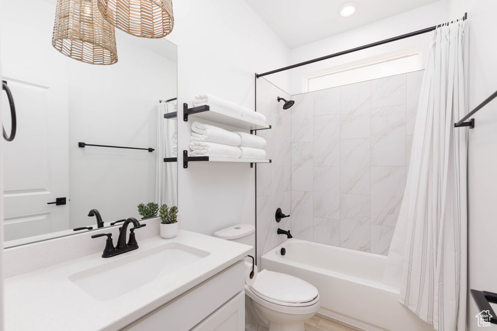 Photo 8 for MLS #2110079 at 622 W Juniper Hill Dr