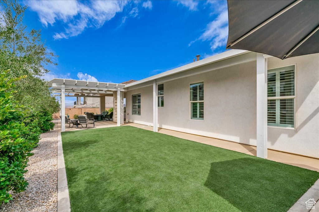 Photo 19 for MLS #2110084 at 1434 E Black Brush Dr