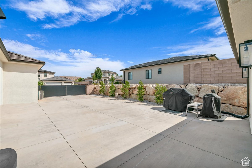 Photo 11 for MLS #2110084 at 1434 E Black Brush Dr