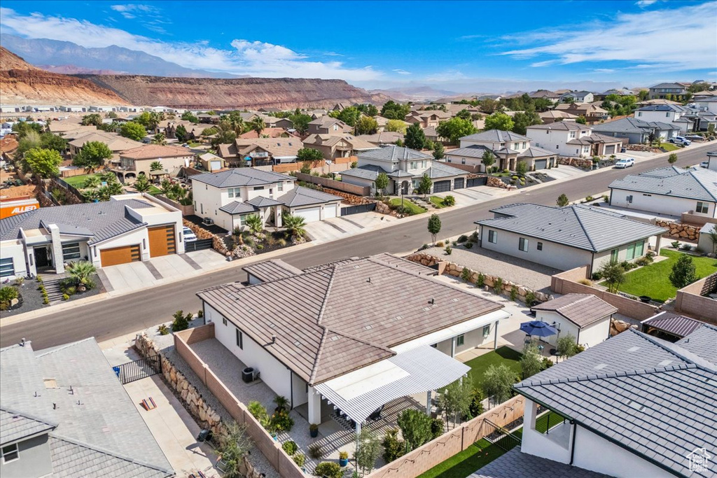 Photo 8 for MLS #2110084 at 1434 E Black Brush Dr