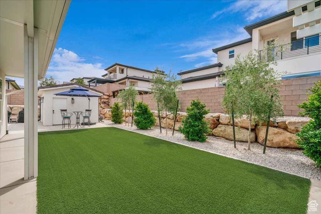 Photo 17 for MLS #2110084 at 1434 E Black Brush Dr