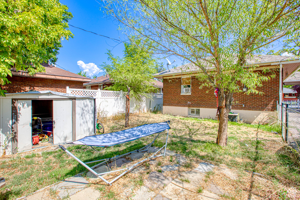 Photo 24 for MLS #2110085 at 3143 Ogden Ave