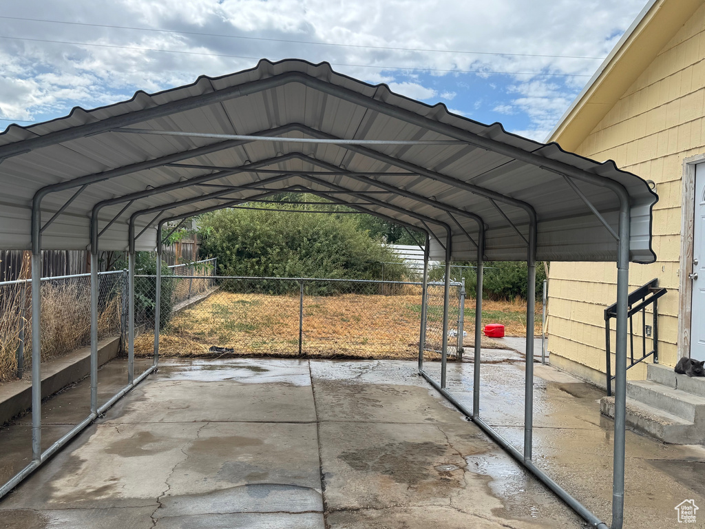Photo 4 for MLS #2110088 at 366 Belaire Cir