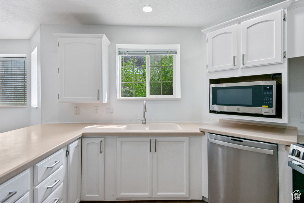 Photo 6 for MLS #2110090 at 1006 W 1360 South