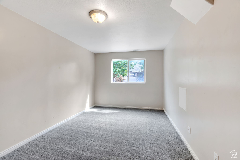 1052 CHIDESTER DR North Salt Lake, UT 84054