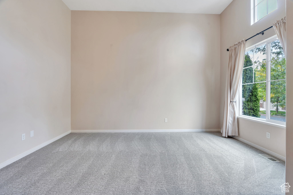 1052 CHIDESTER DR North Salt Lake, UT 84054