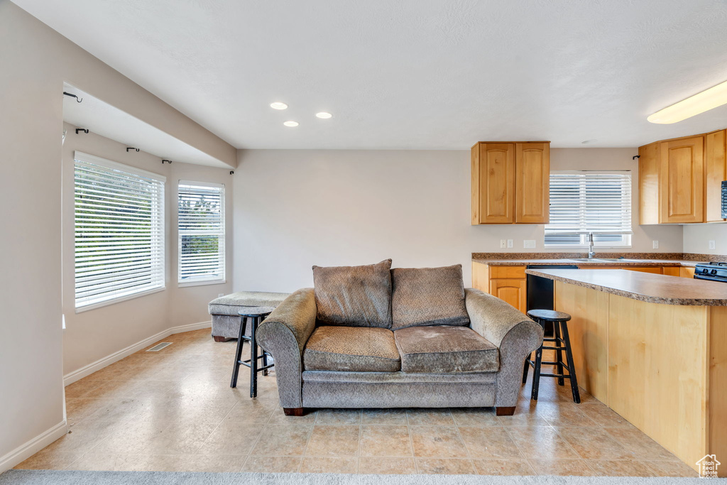 1052 CHIDESTER DR North Salt Lake, UT 84054