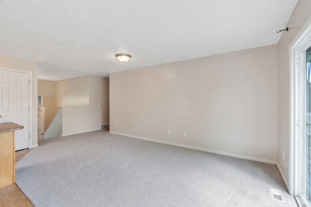 1052 CHIDESTER DR North Salt Lake, UT 84054