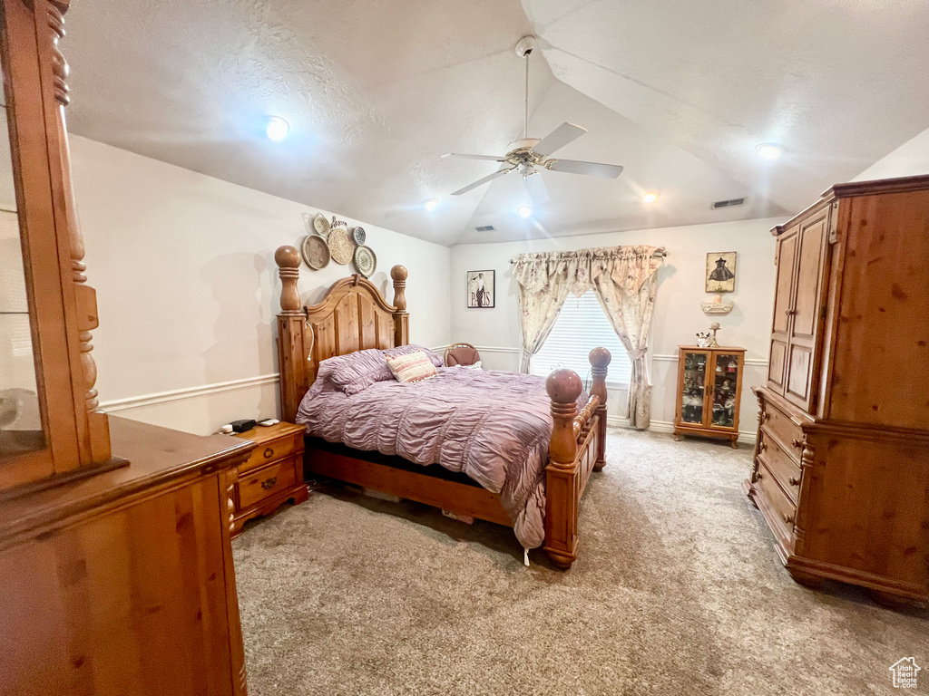 302 W HIDDEN HOLLOW DR Orem, UT 84058