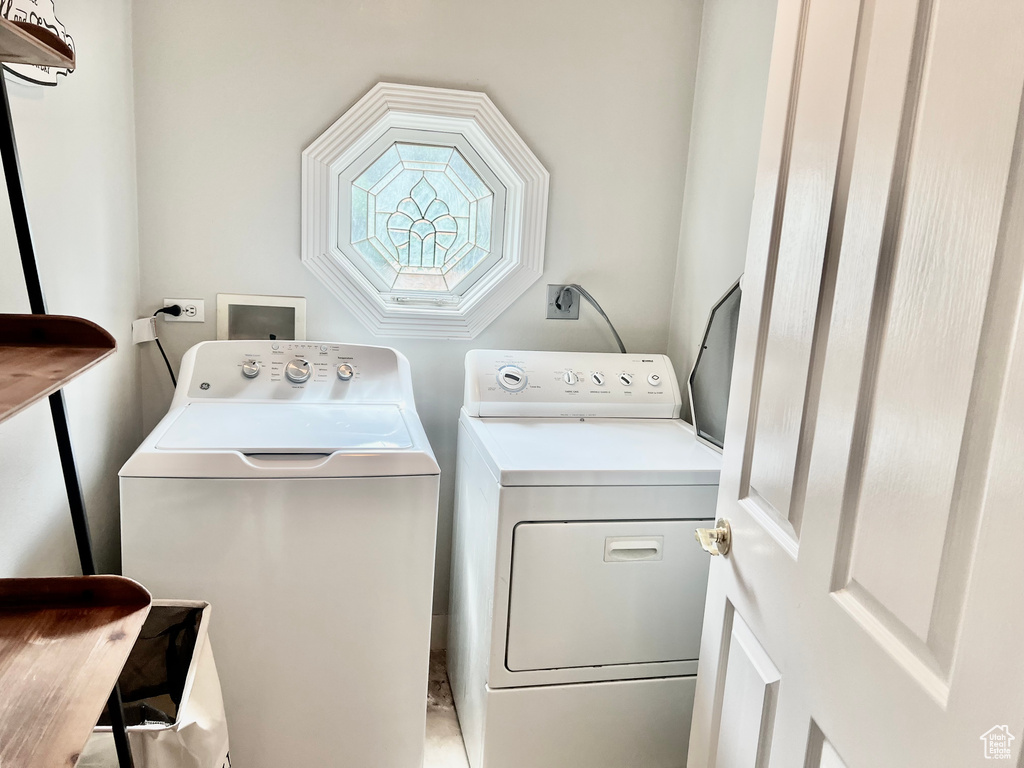 302 W HIDDEN HOLLOW DR Orem, UT 84058