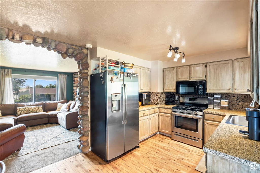 954 N 1025 E Ogden, UT 84404