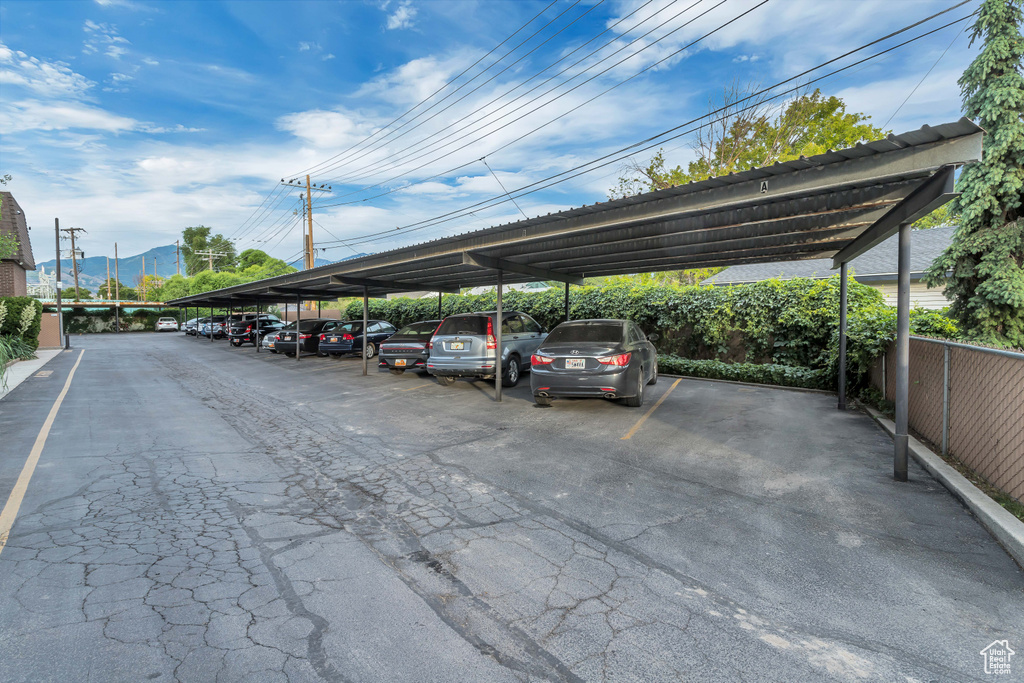 2519 S 300 E South Salt Lake, UT 84115