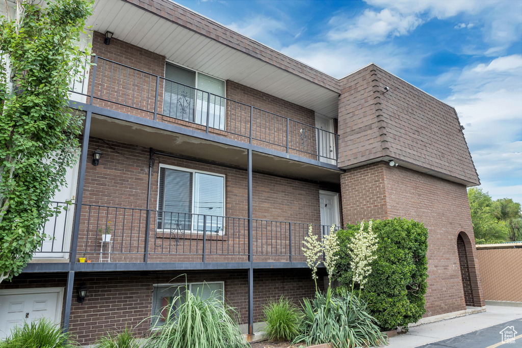2519 S 300 E South Salt Lake, UT 84115