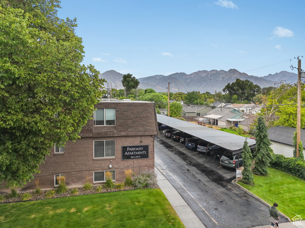 2519 S 300 E South Salt Lake, UT 84115