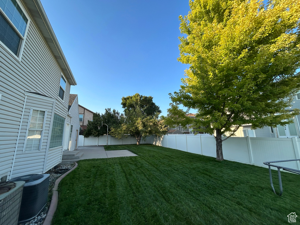 Photo 2 for MLS #2110108 at 1332 N 1580 West
